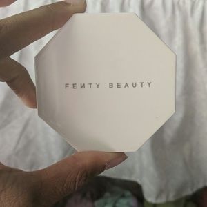 fenty beauty trophy wife highlighter